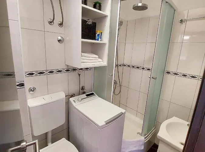 Dalmatino アパート